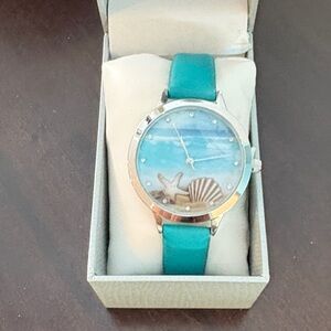 Turquoise Beach-Themed Women's Watch